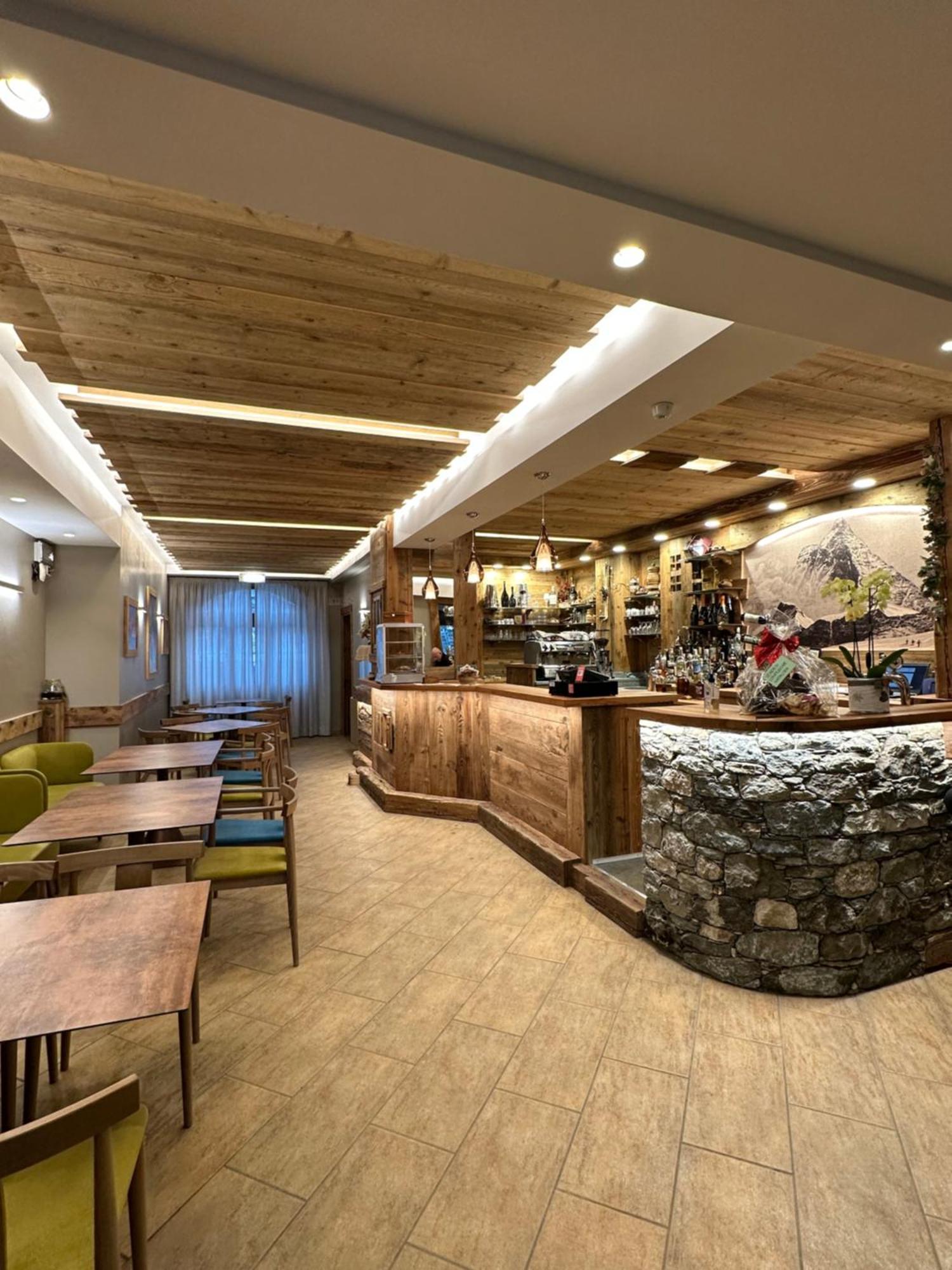 Hotel Astoria Breuil-Cervinia Exterior photo